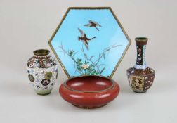 Konvolut Cloisonné, 4 Stück, China/ Japan