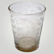 Barockglas mit Sinnspruch 1717
