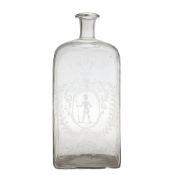 Große rechteckige Flasche