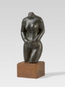 Moissey Kogan, Frauentorso mit verschränkten Händen vor dem Körper