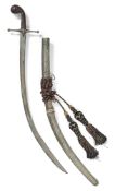 Säbel (shamshir) mit Scheide. Stahl, Silber vergoldet, Nashorn. Osmanisches Reich. 19. Jh.