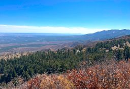 New Mexico Lot near the Mountain Range!