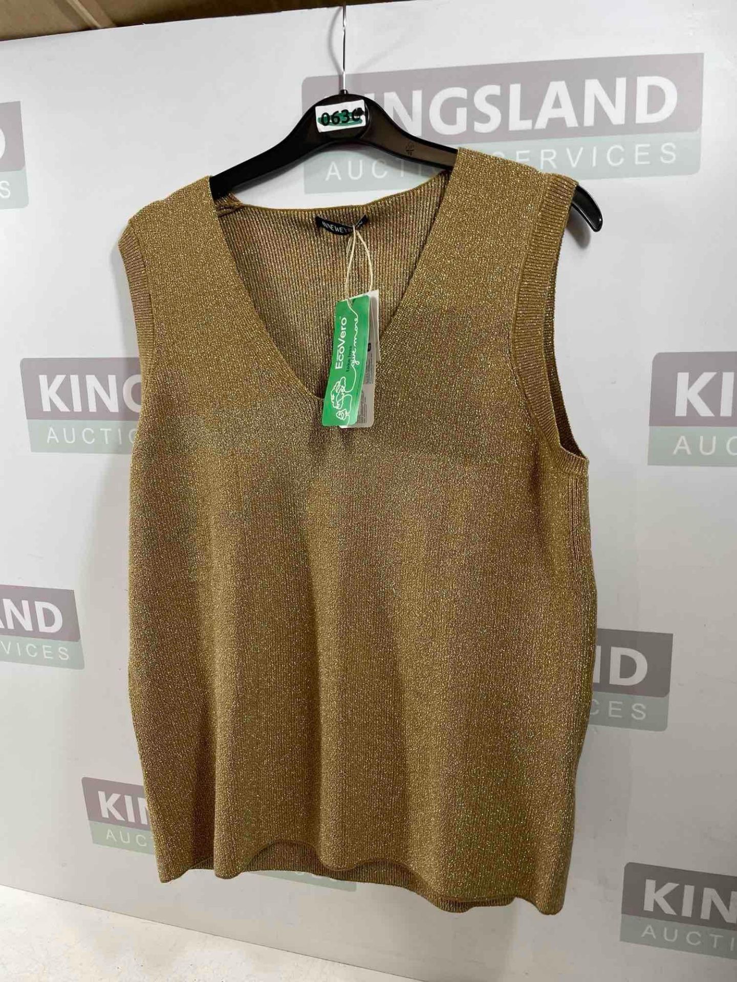 Top Gold Anne Weyburn S 10/12