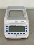 Parata AccuCount 2 scale. S/N: 4702056.