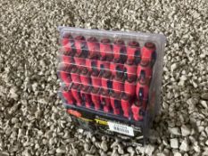 30 PIECE SCREWDRIVER SET