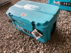TITAN DEEP FREEZE COOLER