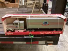 Nylint Kroger Silver Knight