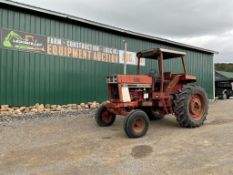 International 1086 Tractor