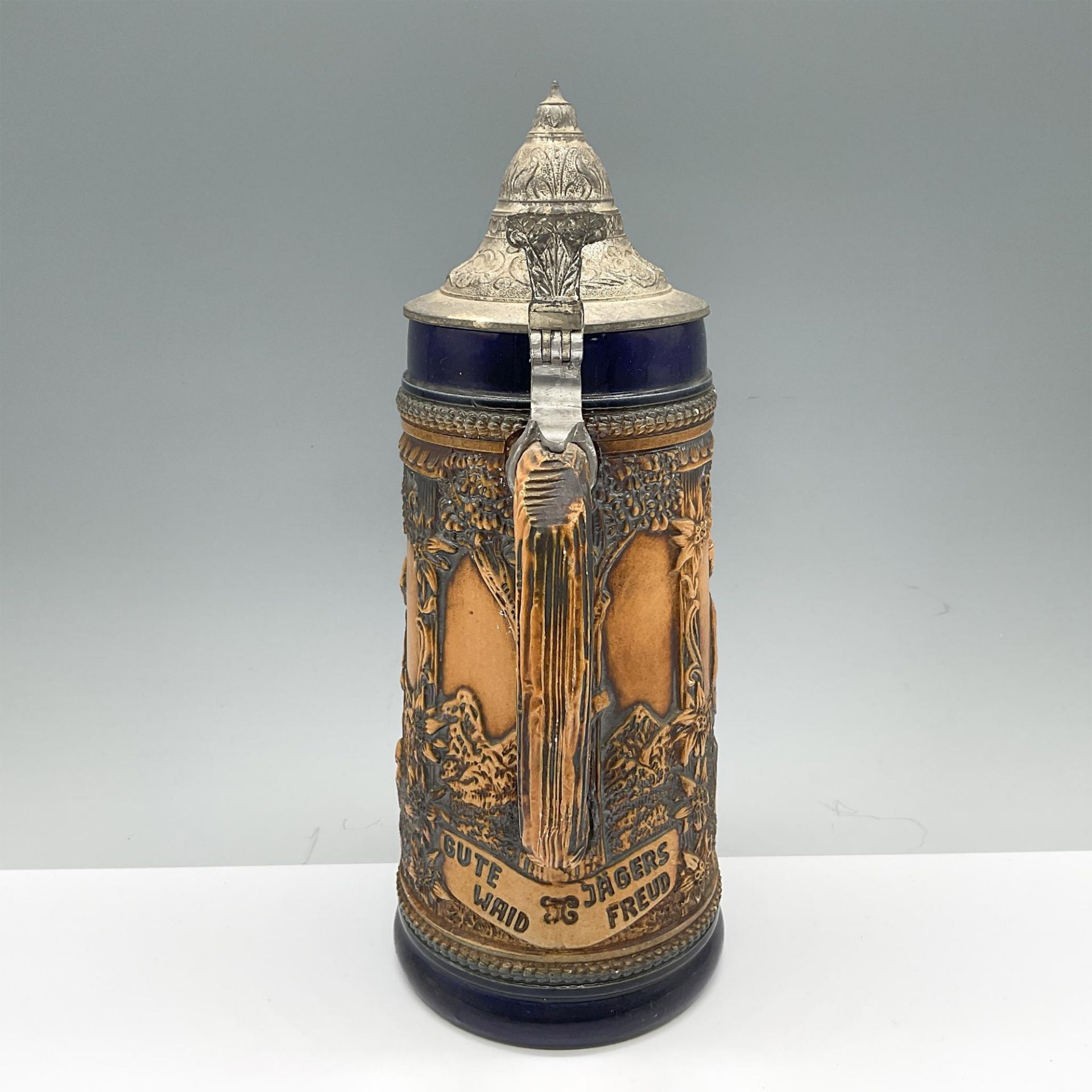 Vintage Simon Peter Gerz Stoneware Hunting Beer Stein - Bild 4 aus 5