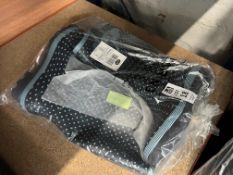 PAIR OF STORMWELLS POLKA DOT NAVY WELLIES - SIZE 4 (NEW)