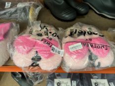 2X PAIRS OF FLEECE HEART SHAPED SLIPPERS - UK 5/6 (NEW)