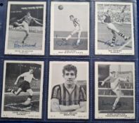 Trade cards, A&BC Gum, Footballers Plain back 1961 Printed Signatures including Bobby Charlton