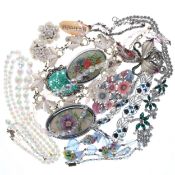Kitsch Jewellery Collection incl. Marcasite, Floral, Necklace, Brooches