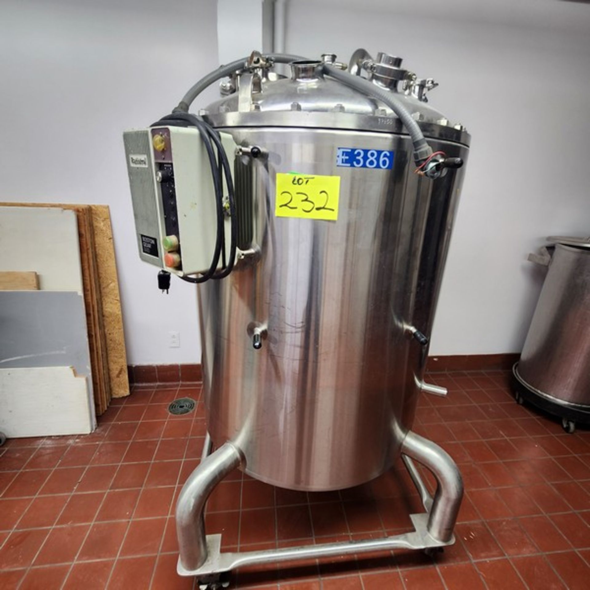 DCI 200 Gal. S/S Jacketed Tank
