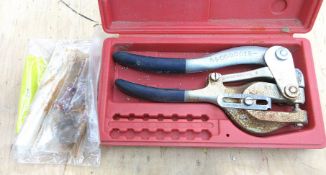 Roper Whitney #5 Jr. Hand Punch