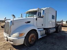 2013 PETERBILT 386 MID-ROOF SLEEPER (INOPERABLE)