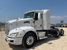 2015 KENWORTH T660 SLEEPER TRUCK