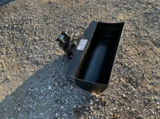 HYDRAULIC TILTING BUCKET FOR MINI EXCAVATOR