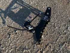 HYDRAULIC THUMB CLAMP FOR MINI EXCAVATOR