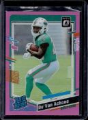 DE'VON ACHANE 2023 PANINI OPTIC PINK PRIZM ROOKIE CARD