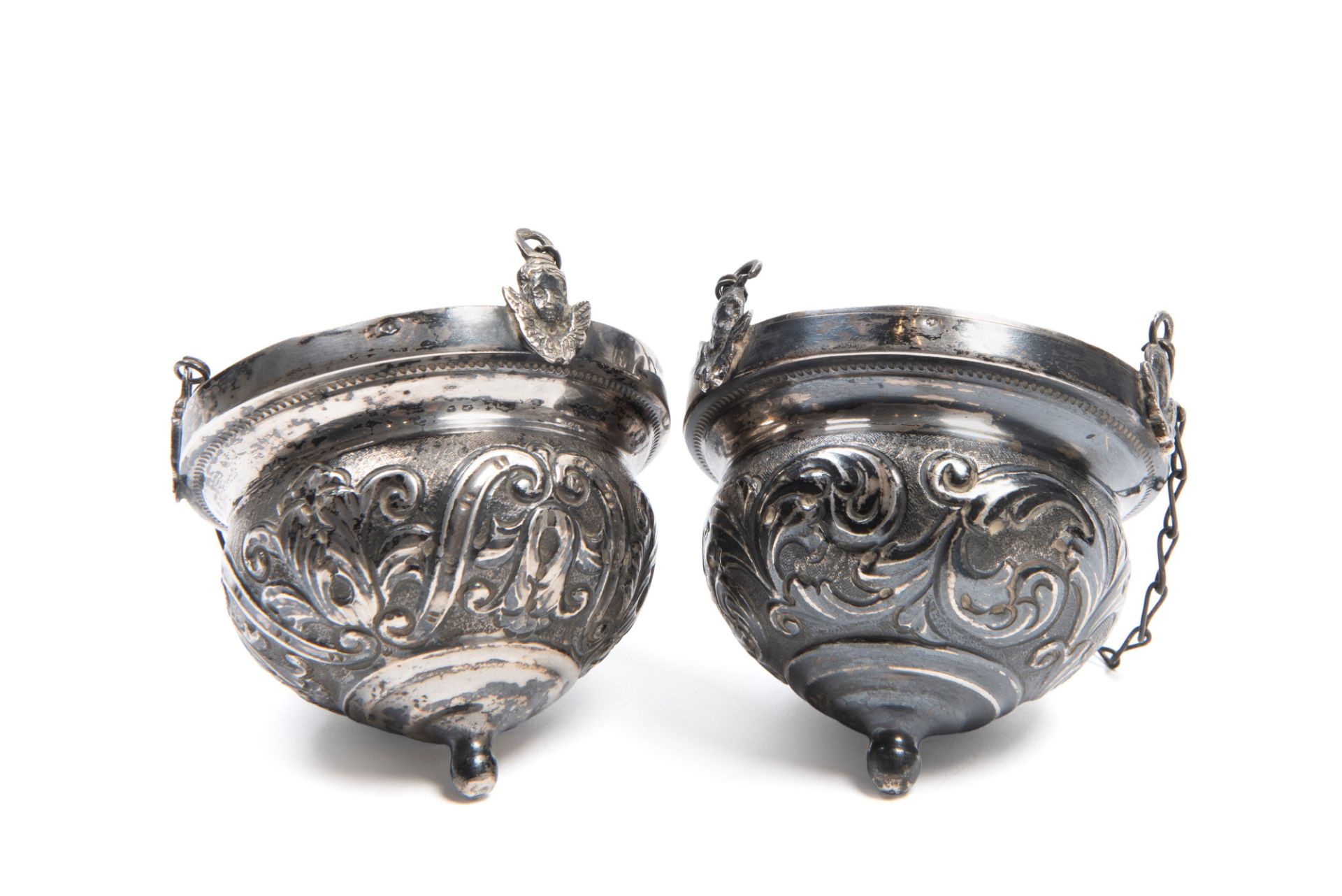 PAIR OF SILVER HOLY-WATER STOUPS, Italy, after 1872 - Bild 2 aus 2