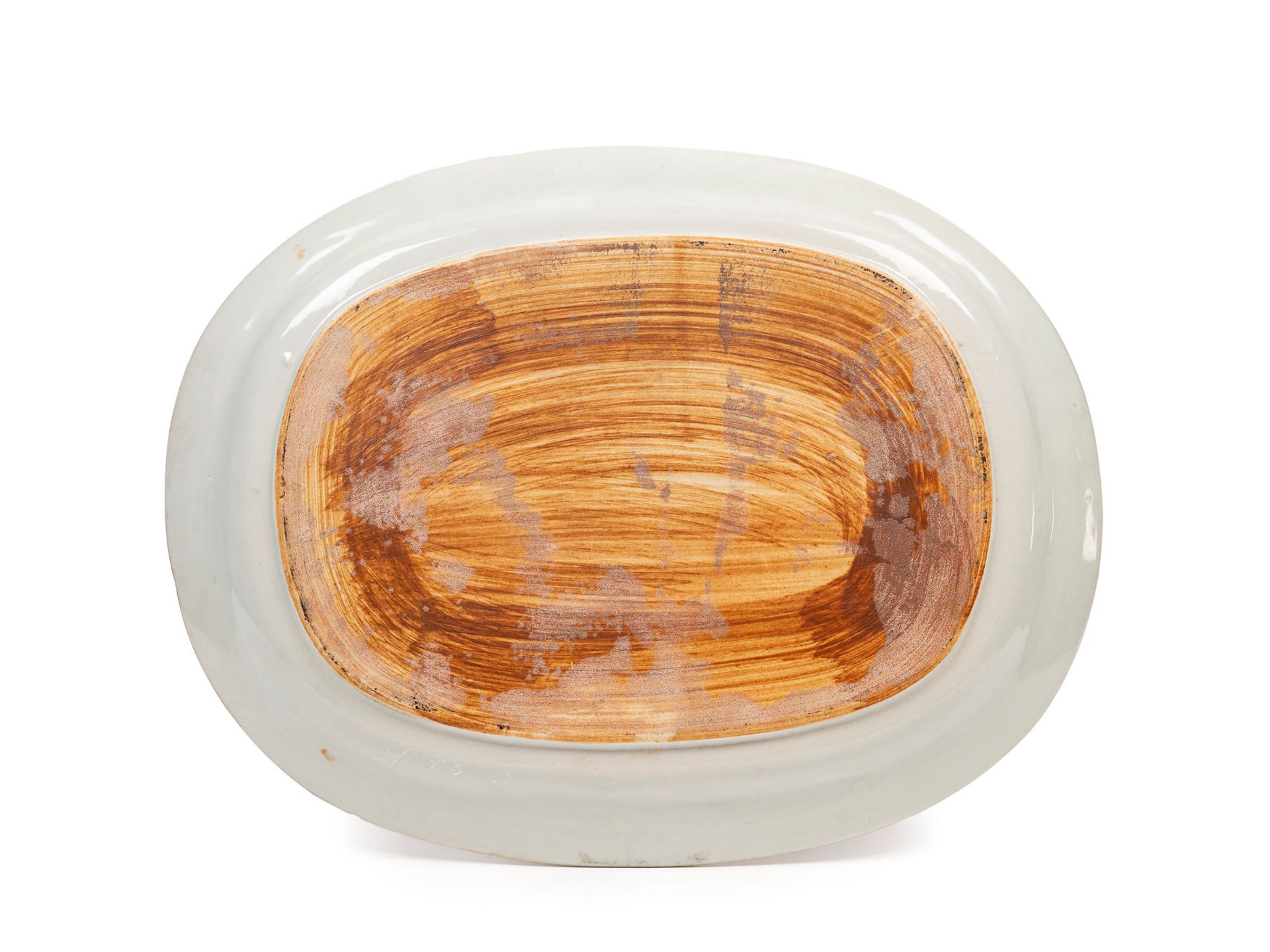 A BLUE AND WHITE OVAL PORCELAIN DISH, China, Qing dynasty, 18th century - Bild 2 aus 2