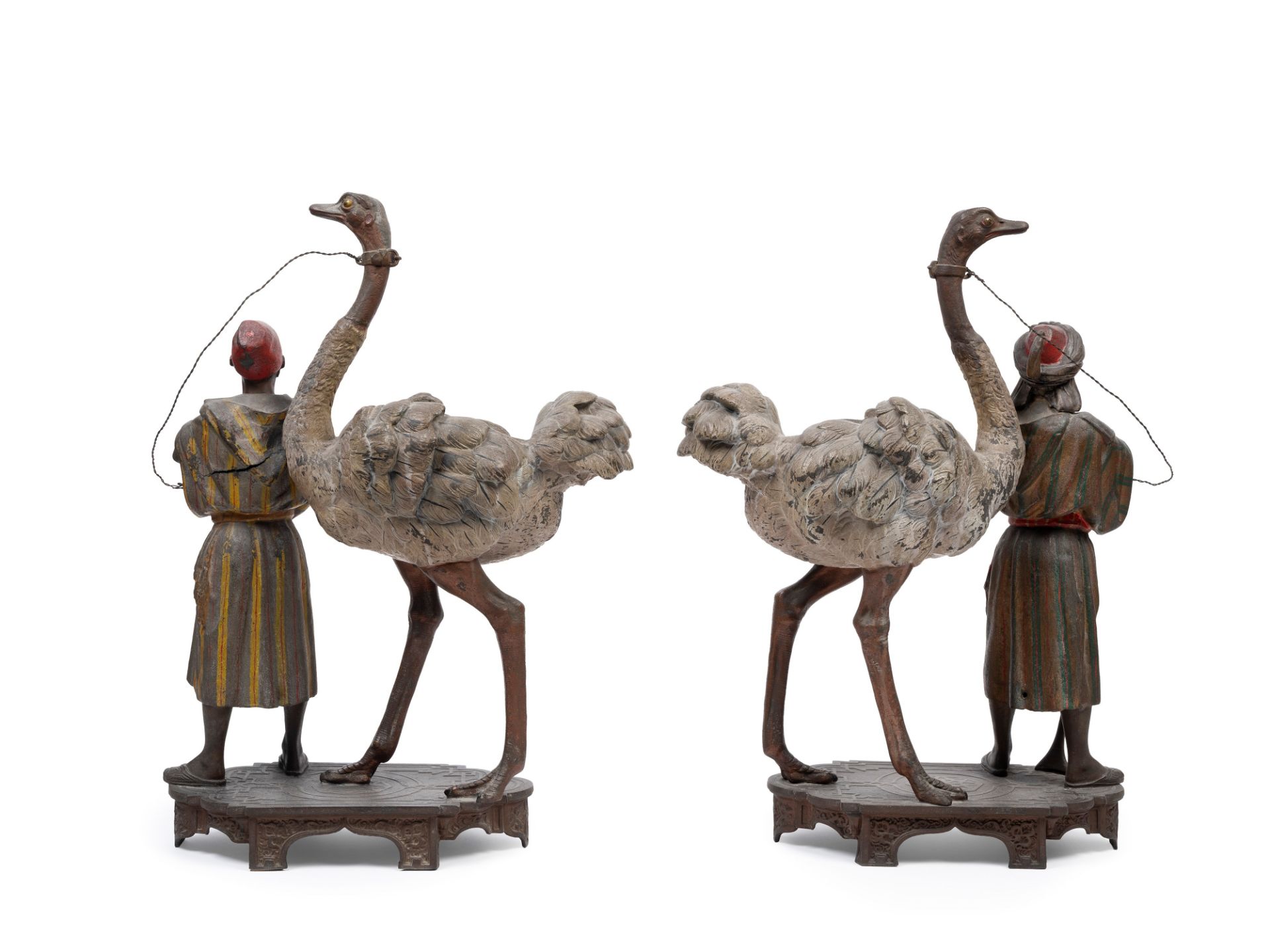 PAIR OF METAL SCULPTURES DEPICTING BEDOUINS WITH OSTRICHES, Vienna, 19th century - Bild 2 aus 2