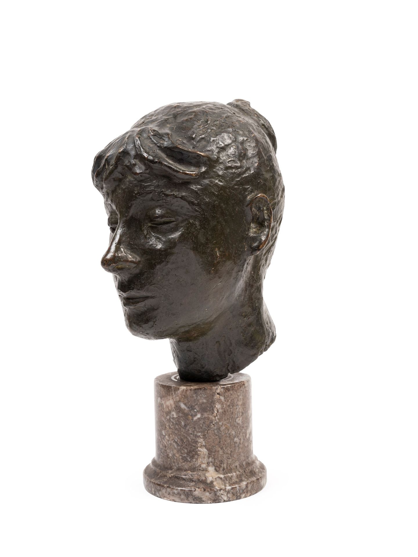 BRONZE SCULPTURE DEPICTING A WOMAN'S HEAD, 19th century - Bild 2 aus 4