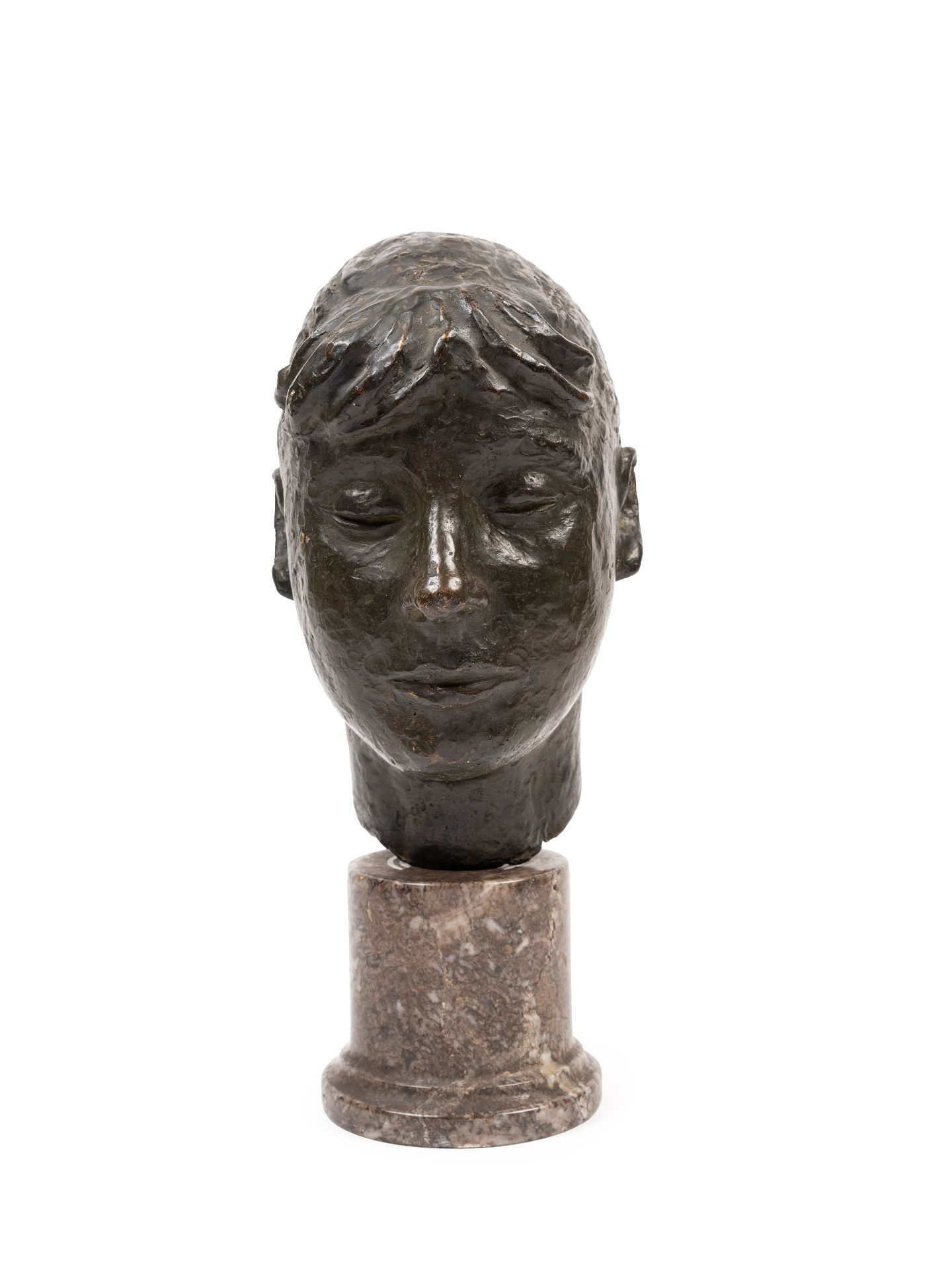 BRONZE SCULPTURE DEPICTING A WOMAN'S HEAD, 19th century
