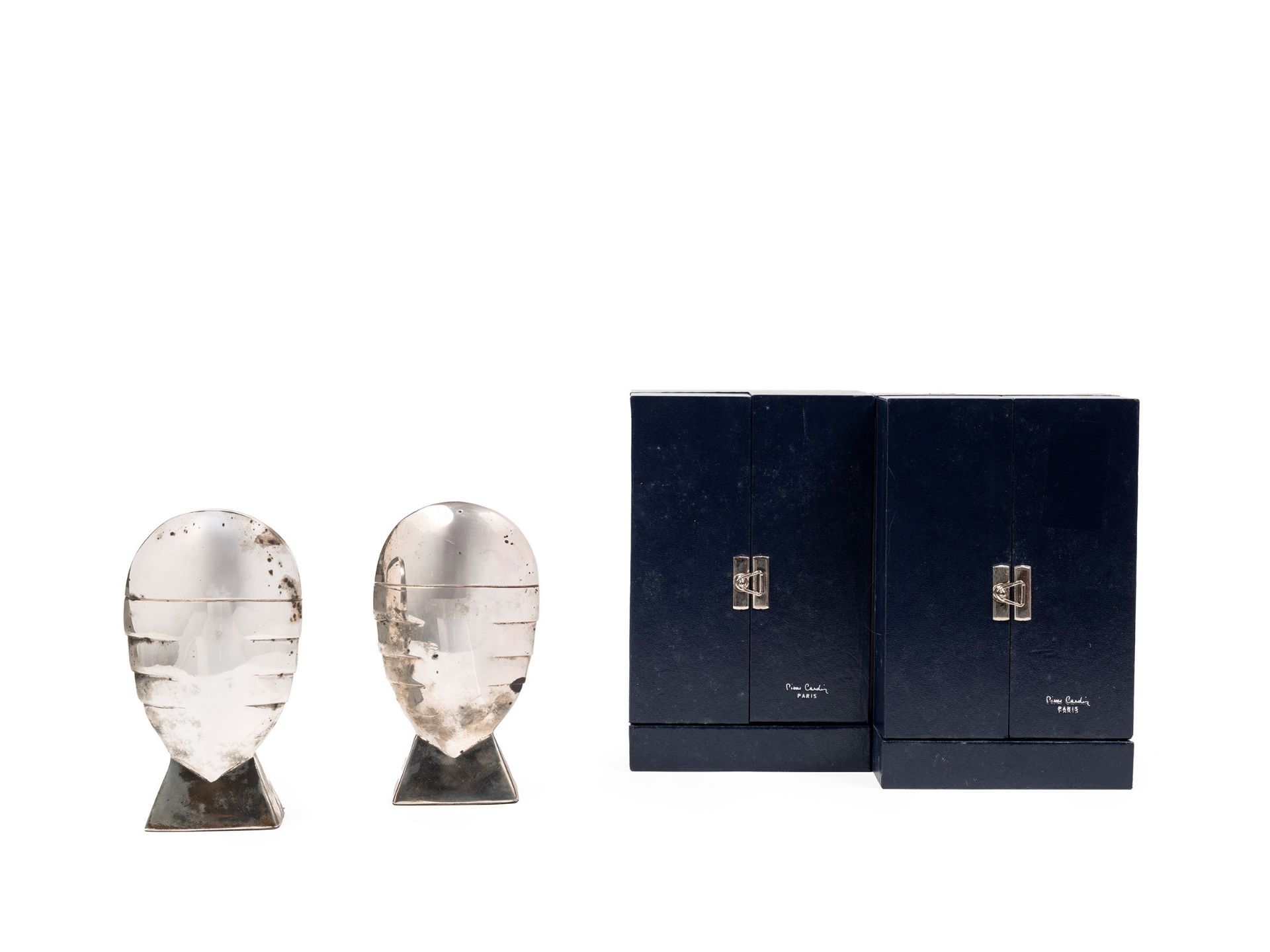 A PAIR OF SILVER SCULPTURES, 20th century - Bild 2 aus 2