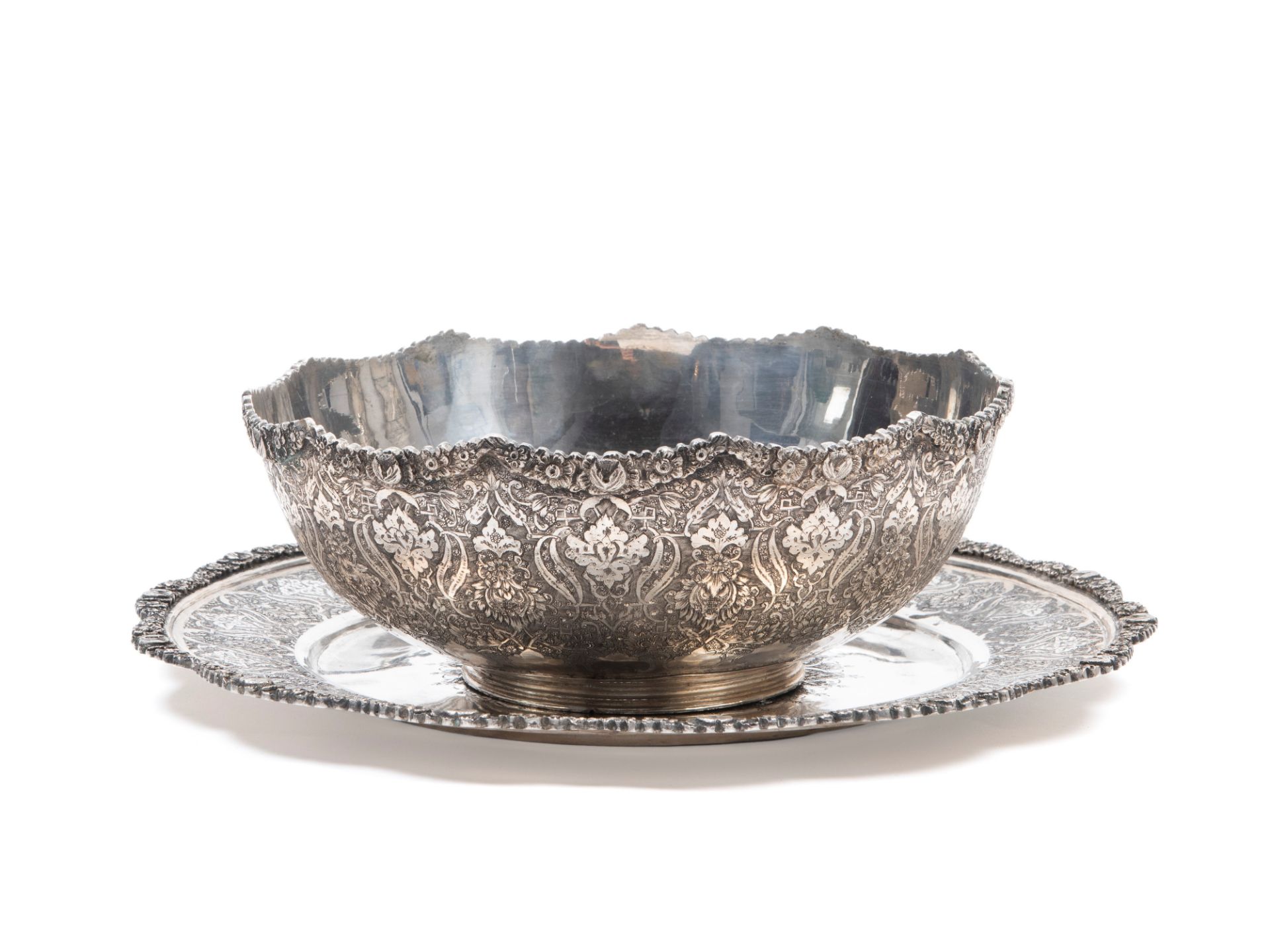 A SILVER CENTERPIECE, Middle East, late 19th / early 20th century