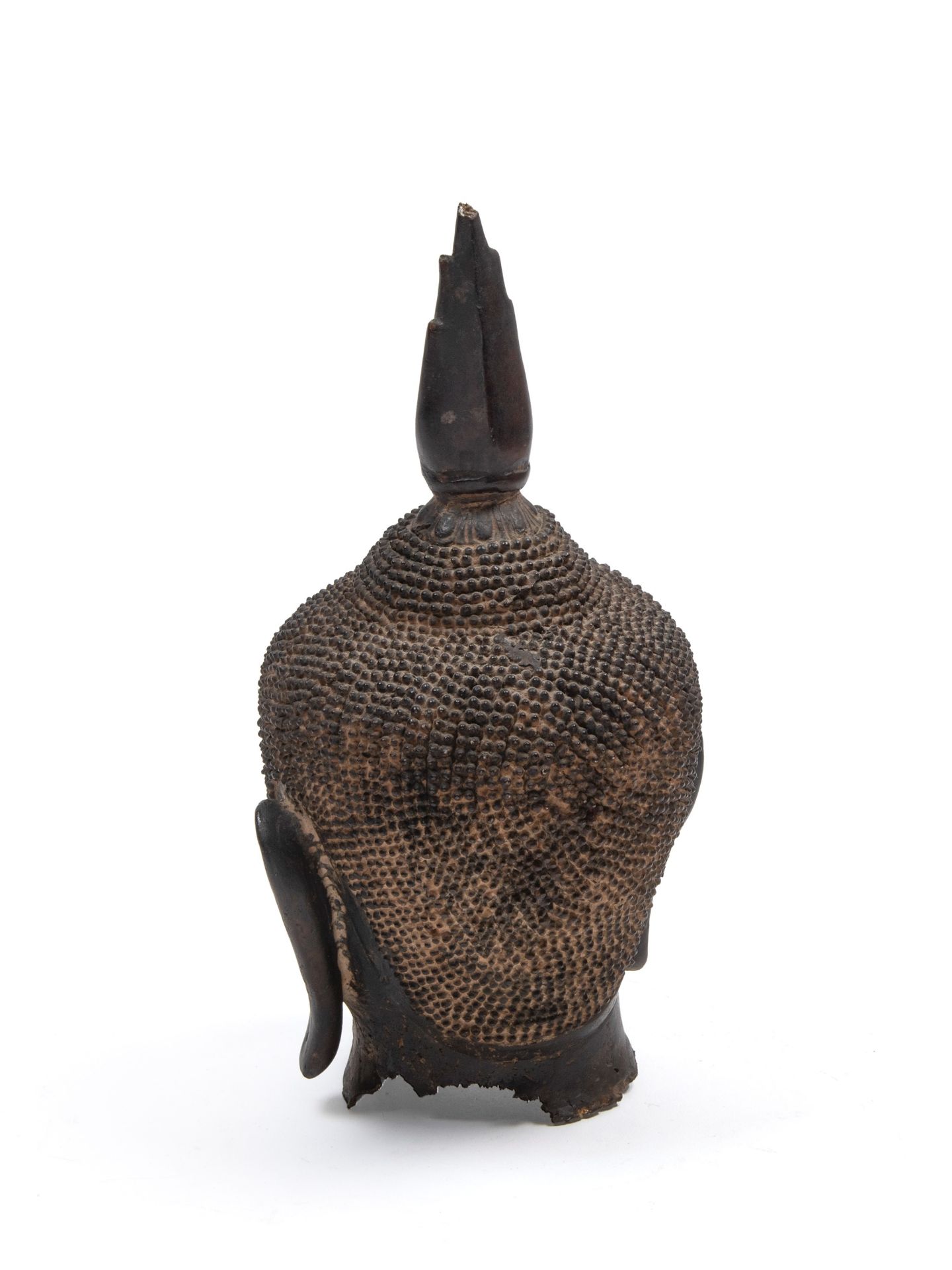 A BRONZE BUDDHA'S HEAD, Southern India, 19th century - Bild 2 aus 2