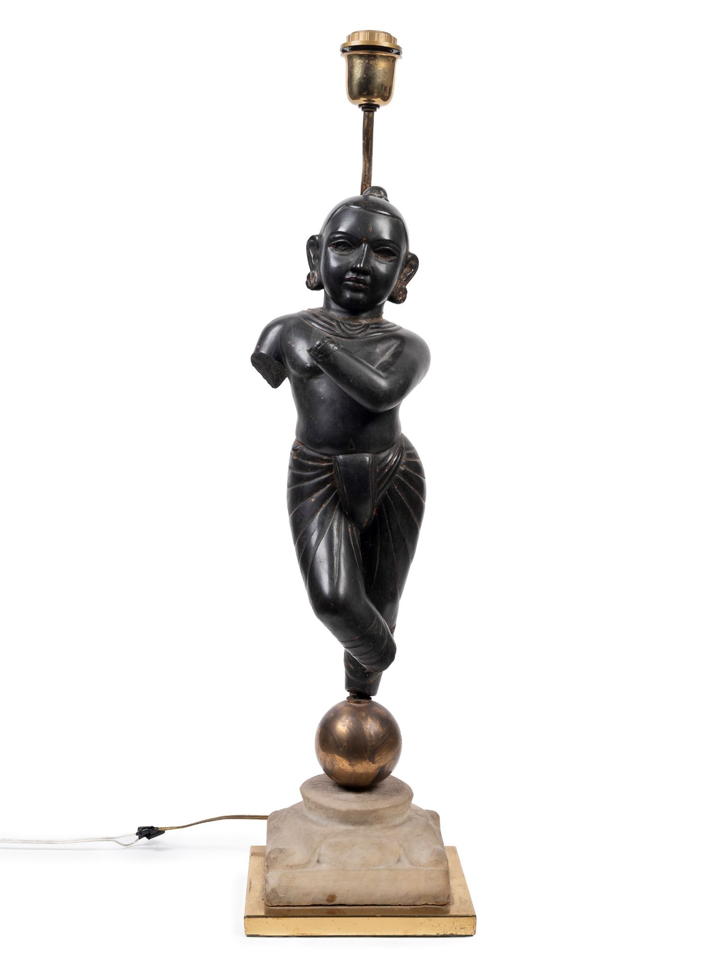 BLACK STONE SCULPTURE DEPICTING A MALE FIGURE (PROBABLY KRISHNA), India, 19th century - Bild 3 aus 3