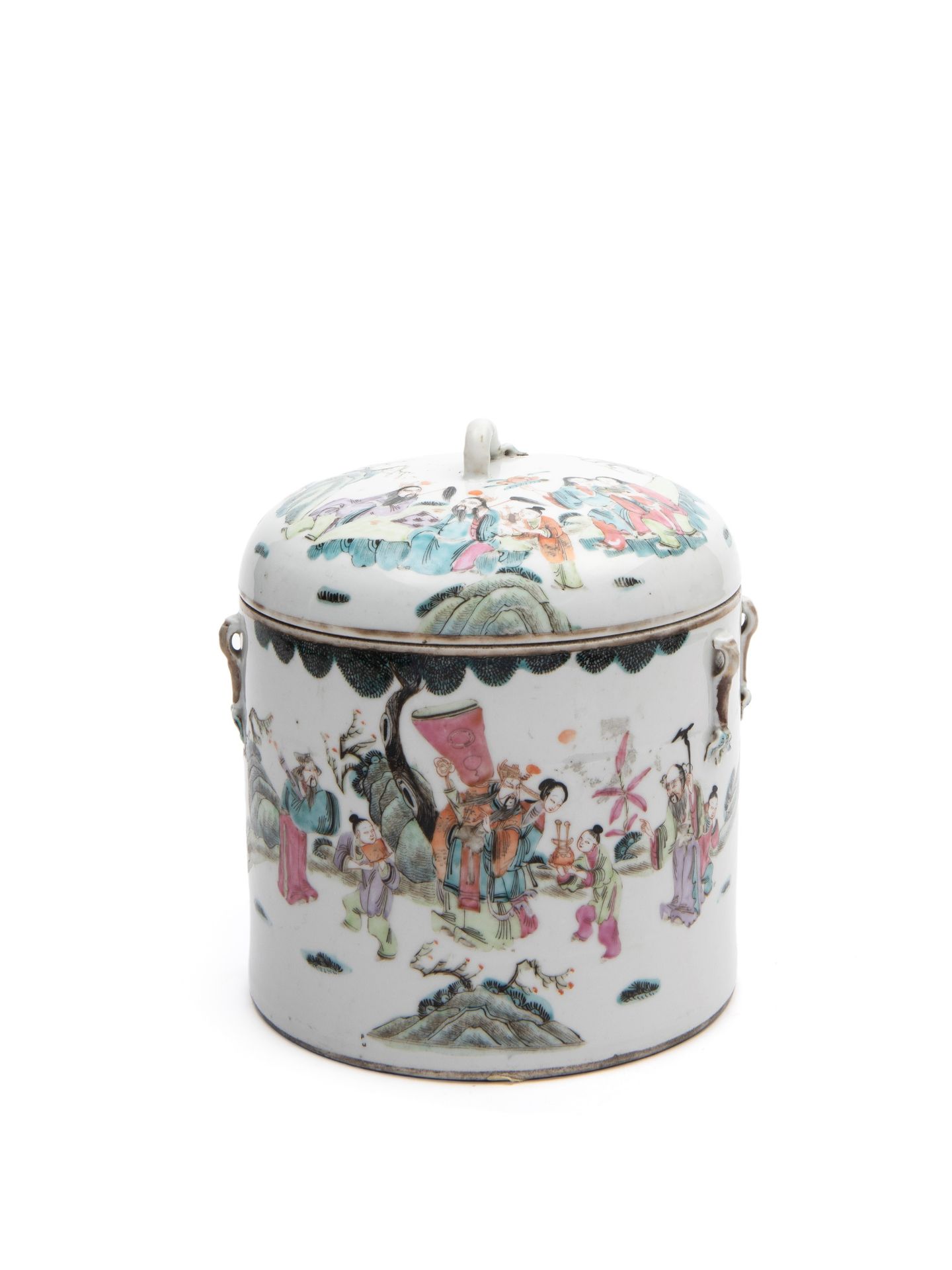 A FAMILLE ROSE PORCELAIN POTICHE, China, Qing dynasty, 19th century