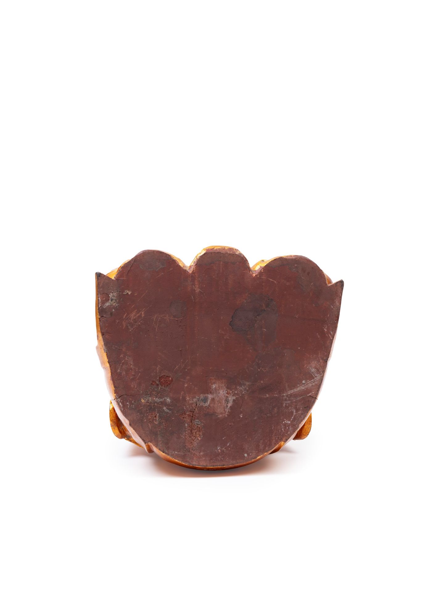 LACQUERED AND GILDED WOOD SCULPTURE DEPICTING A SEATED BUDDHA, China, early 20th century - Bild 3 aus 3