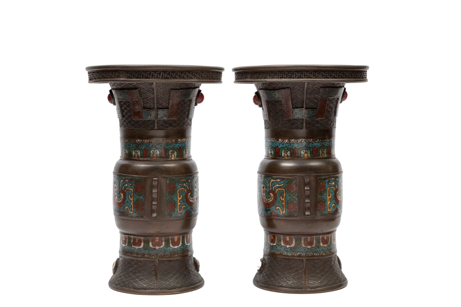 A PAIR OF BRONZE VASES, Japan, 20th century - Bild 2 aus 5