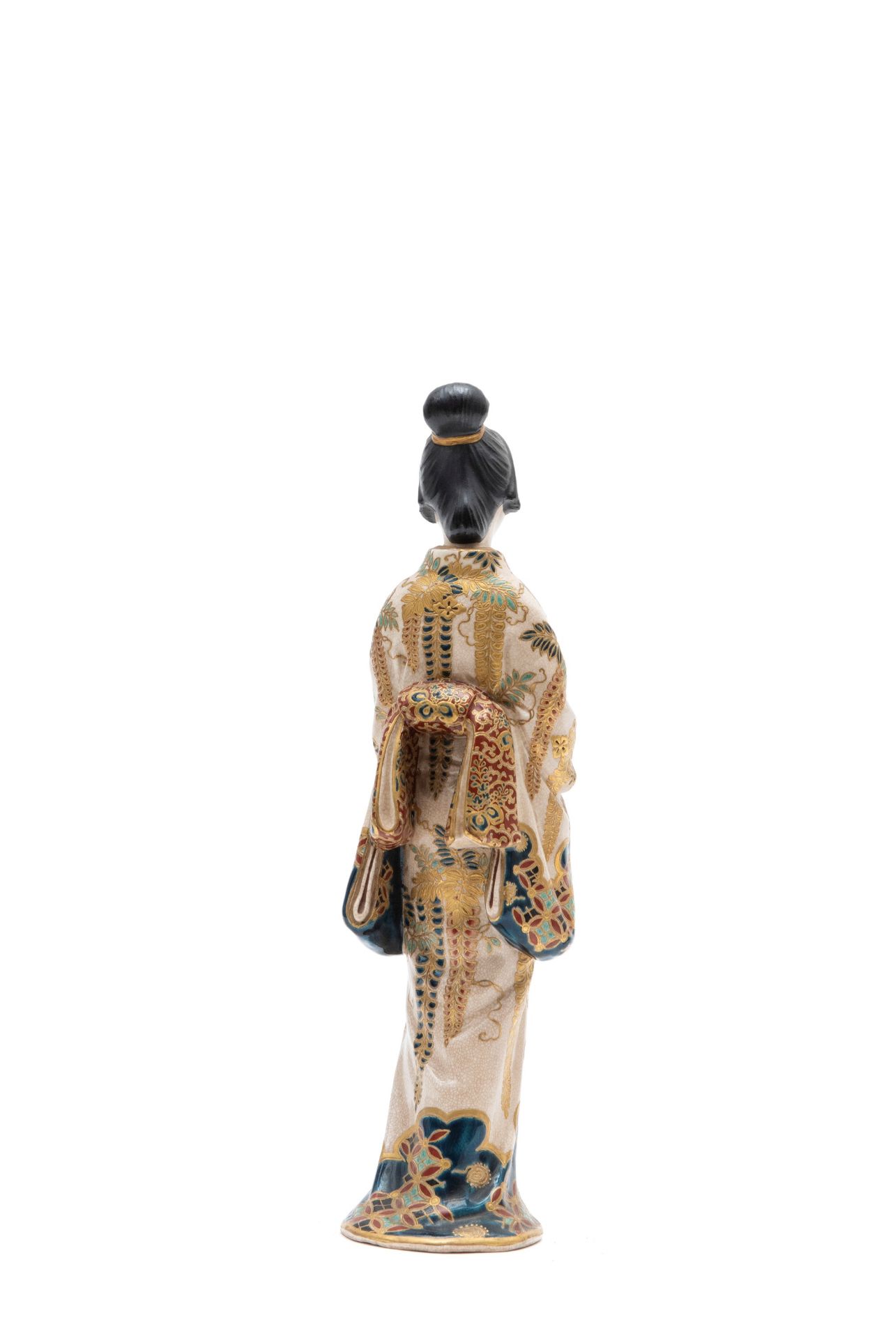 SATSUMA PORCELAIN SCULPTURE, Japan, Meiji period (1868-1912) - Bild 2 aus 3