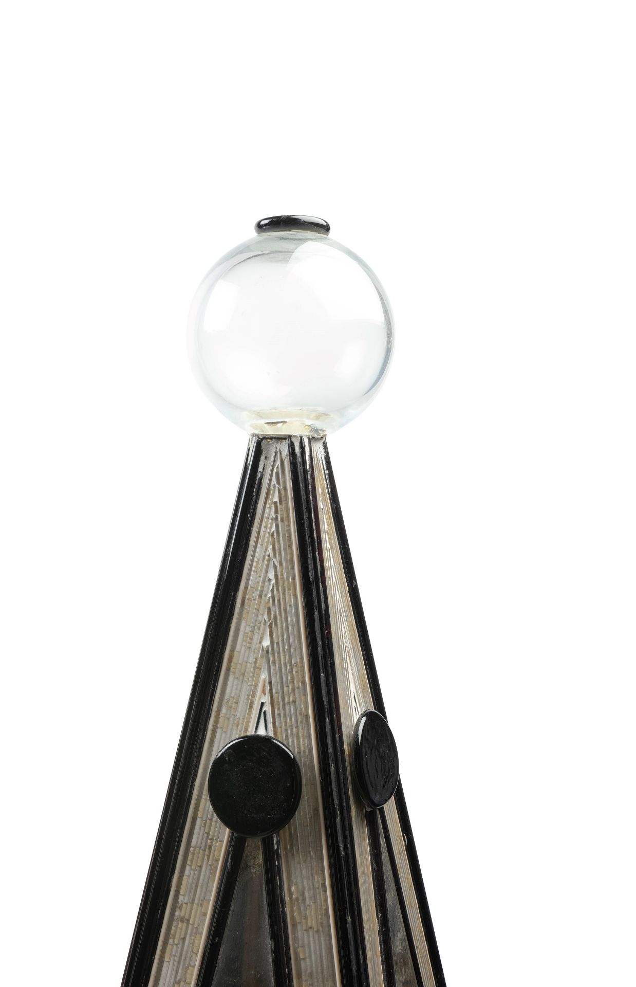 PAIR OF METAL AND GLASS OBELISKS IN ART DÃ‰CO STYLE, 20th century - Bild 2 aus 3