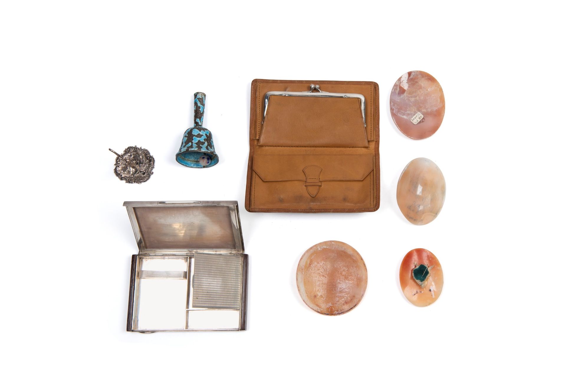 LOT COMPOSED OF EIGHT OBJECTS IN VARIOUS MATERIALS, 20th century - Bild 2 aus 2