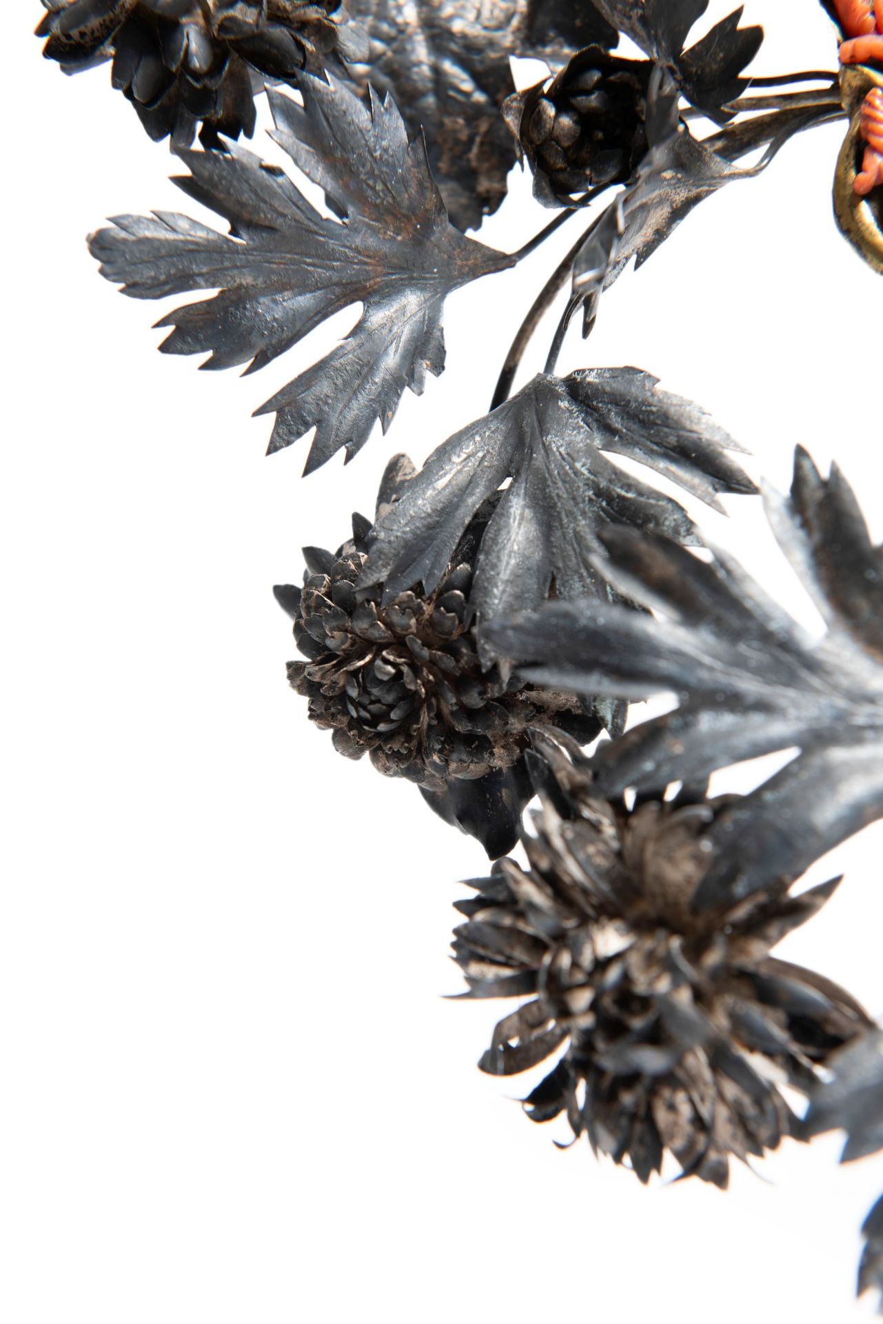 â˜¼A RELIQUARY IN CORAL, GILT COPPER, AND SILVER, Trapani, XVIII century - Bild 4 aus 5