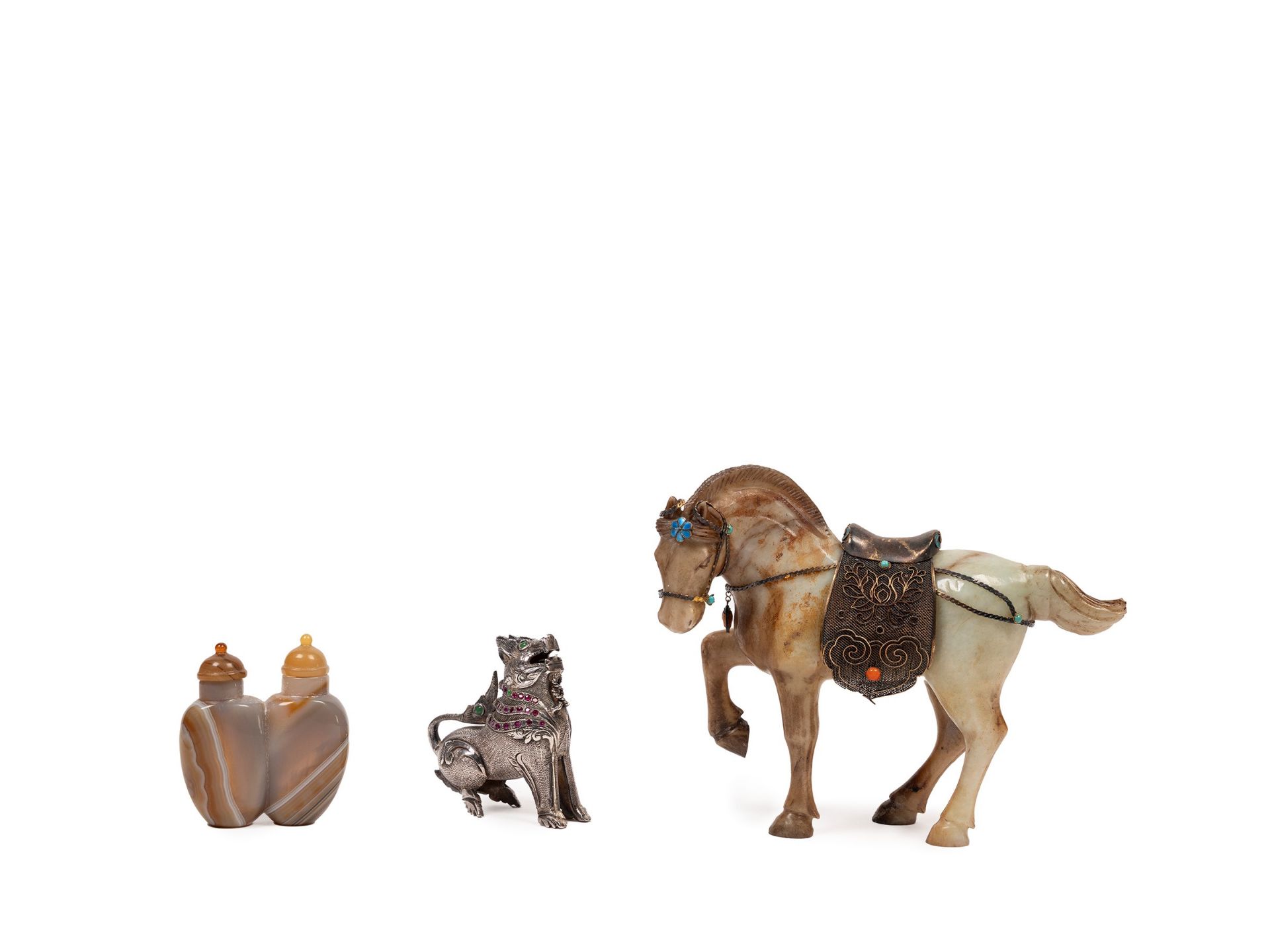 TWO SMALL SCULPTURES AND A SNUFF BOTTLE, 19th / 20th century