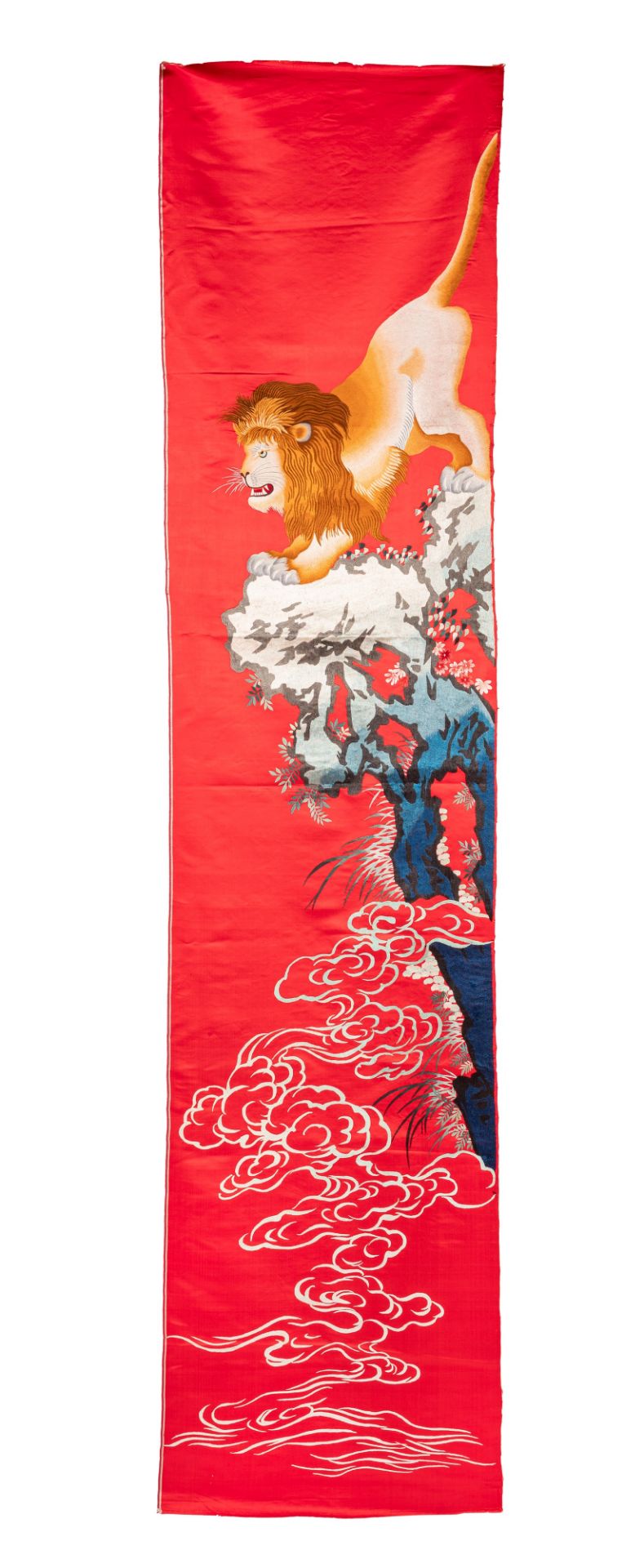 TWO EMBROIDERIES ON RED SILK, China, 20th century - Bild 3 aus 3