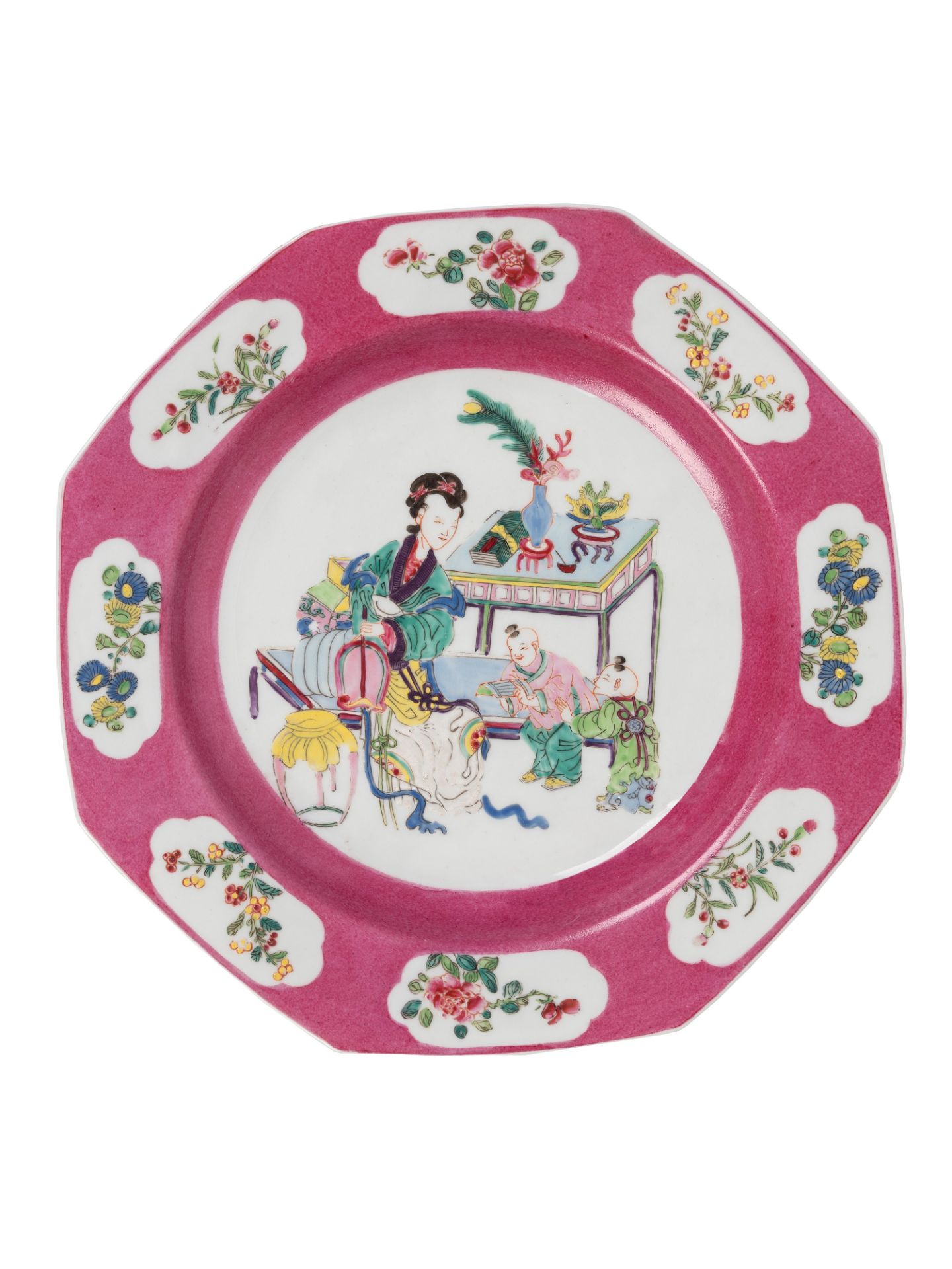 PAIR OF POLYCHROME PORCELAIN FAMILLE ROSE PLATES, France, 19th century - Bild 2 aus 3