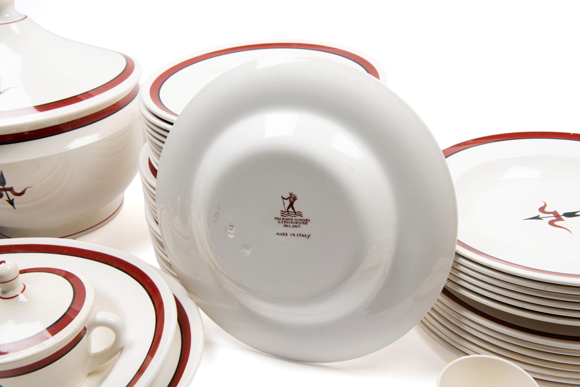 EARTHENWARE TABLE SERVICE, 20th century - Bild 2 aus 3