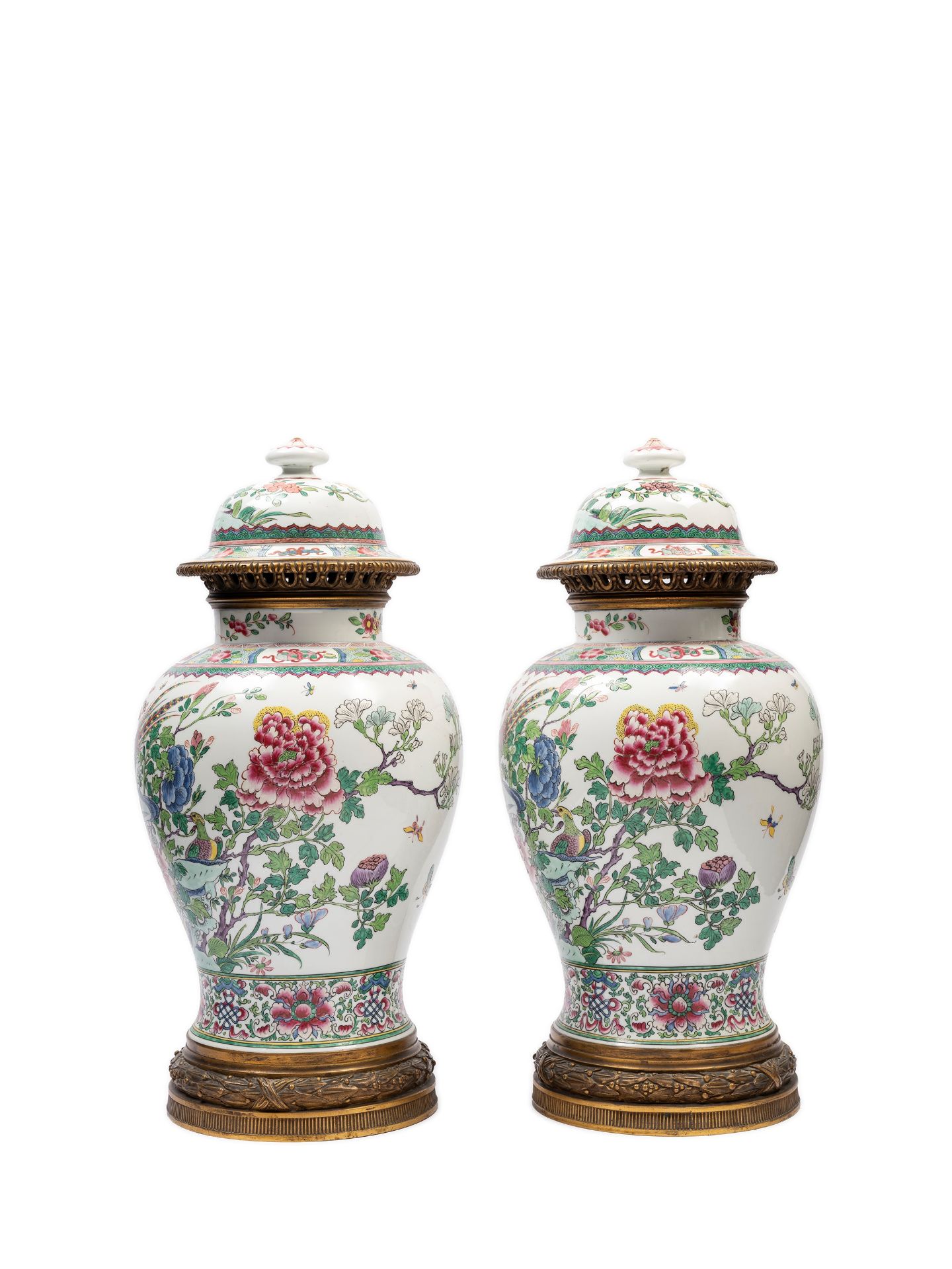 A PAIR OF FAMILLE ROSE PORCELAIN POTICHES, Samson, 19th century - Bild 2 aus 2
