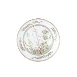 A LARGE SAMSON PORCELAIN PLATE, France, 19th / 20th century