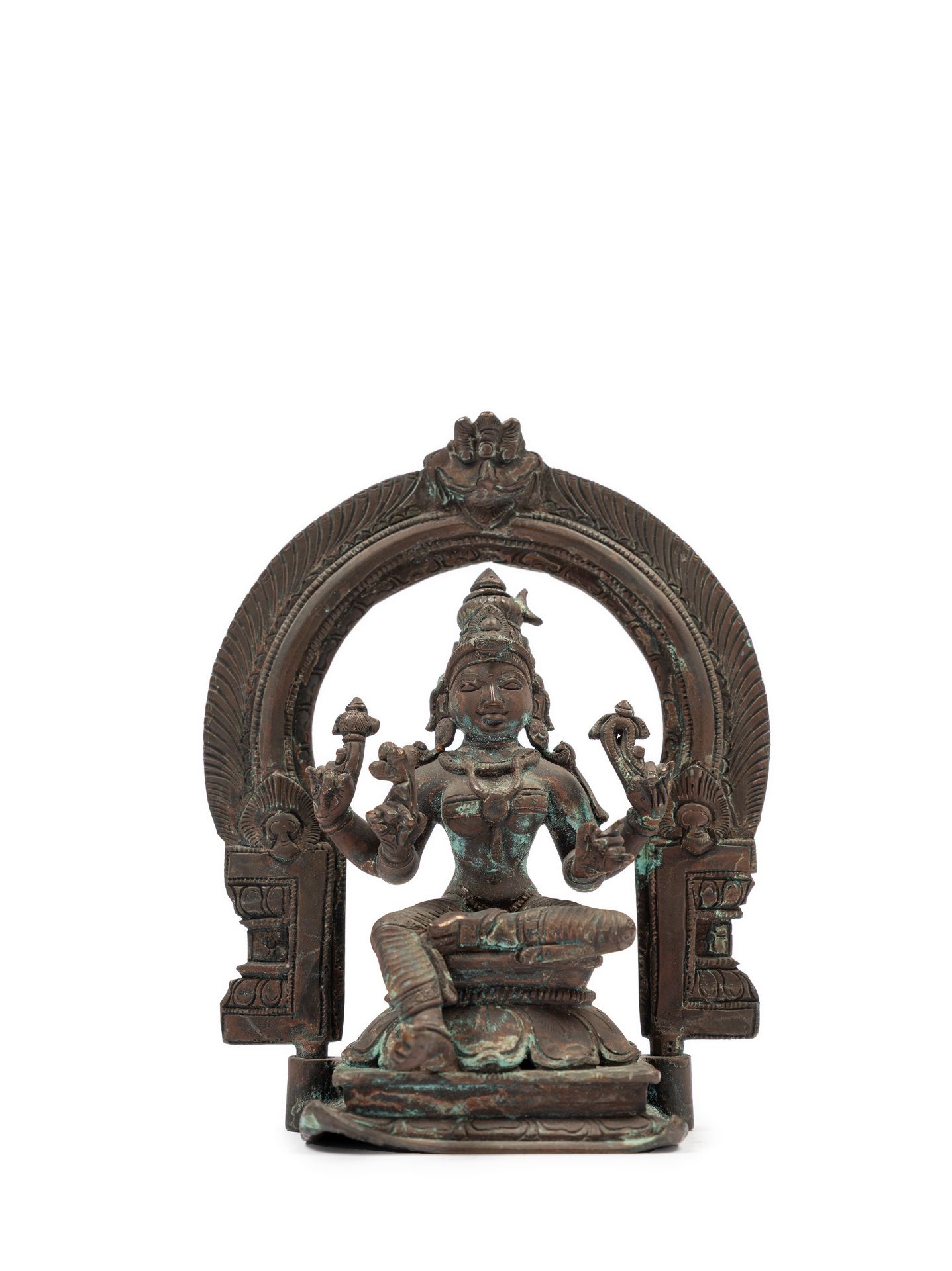 A BRONZE FIGURE OF PARVATI, India, 18th century