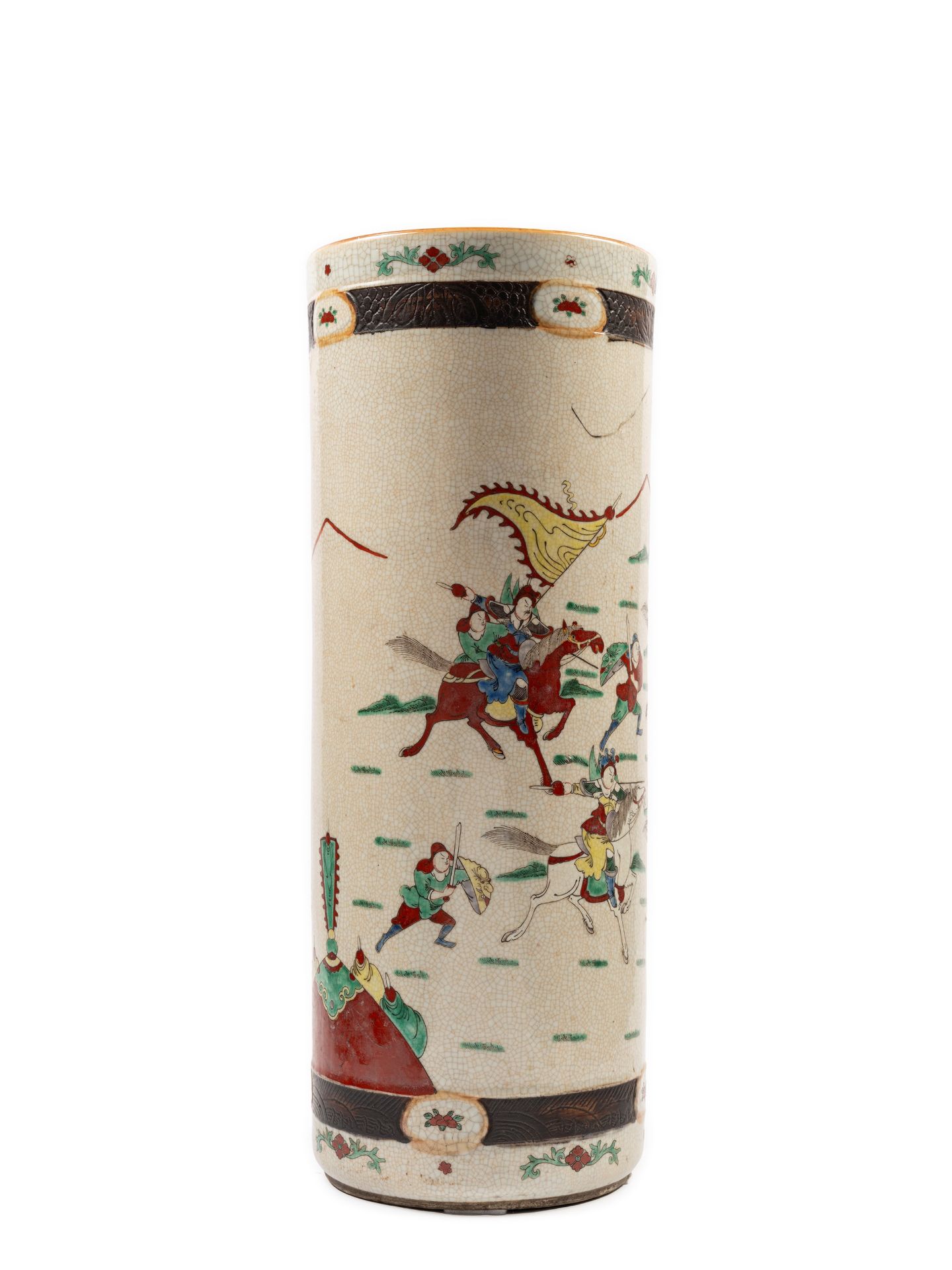 A LARGE NANKIN PORCELAIN UMBRELLA-STAND, China, Republic Period (1912-1949) - Bild 3 aus 4