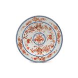 A IMARI PORCELAIN PLATE, China, Qing dynasty, 18th century