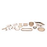 LOT CONSISTING OF 16 SILVER ITEMS, 20th century